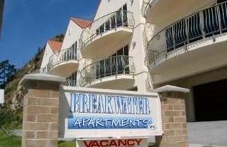 Breakwater Apartments